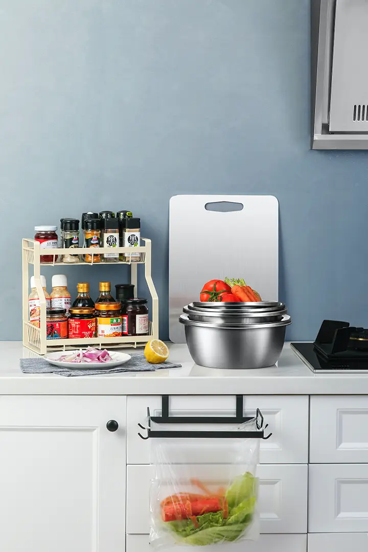 An image of a laptop and a washing machine with the text Refurbished Appliances Online above them